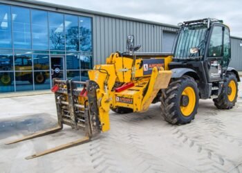 Gateway Contractors Plant Auction! Bid on excavators, dump trucks, tools & more! Equip your fleet for less. #Construction #Auction