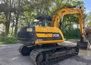 If you're in the market for a high-performance excavator, the JCB JS160LC is an excellent choice.