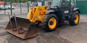 Discover valuable assets at Williams Auctions. Bid on a variety of items, from classic cars to antiques. Join our next auction for unbeatable deals!