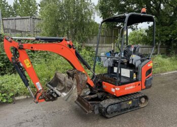 Explore our mini excavator auction for great deals on reliable machinery. Bid now and find quality equipment at competitive prices!