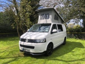 VW Transporter Campervan for sale! Fully equipped, ready for adventure. Perfect for road trips and weekend getaways. Don't miss out—enquire today!