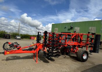 Join our Farm Machinery Closure Auction for unbeatable deals on top-quality equipment. Don't miss your chance to bid on tractors, harvesters, and more!