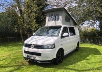 VW Transporter Campervan for sale! Fully equipped, ready for adventure. Perfect for road trips and weekend getaways. Don't miss out—enquire today!